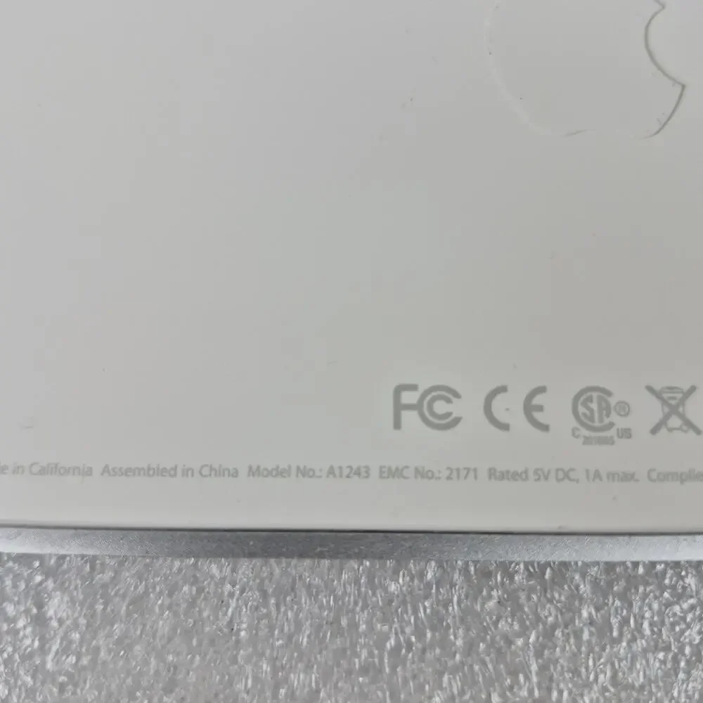 Genuine Apple A1243 Wired USB Keyboard w/ Numeric Keypad for iMac, Mac Mini